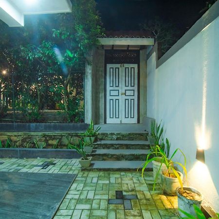 Sunbeam Villa Tangalle Exterior photo